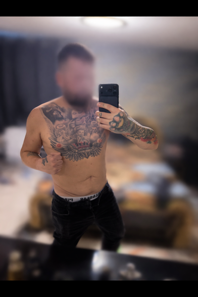 Caut femei pentru intalniri discrete si aventura